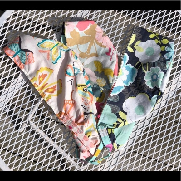 3 scrub hats, pretty flowered patter - Picture 1 of 2